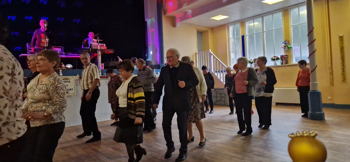 Le Père Noël rend visite à l’ARPA de Gouraincourt