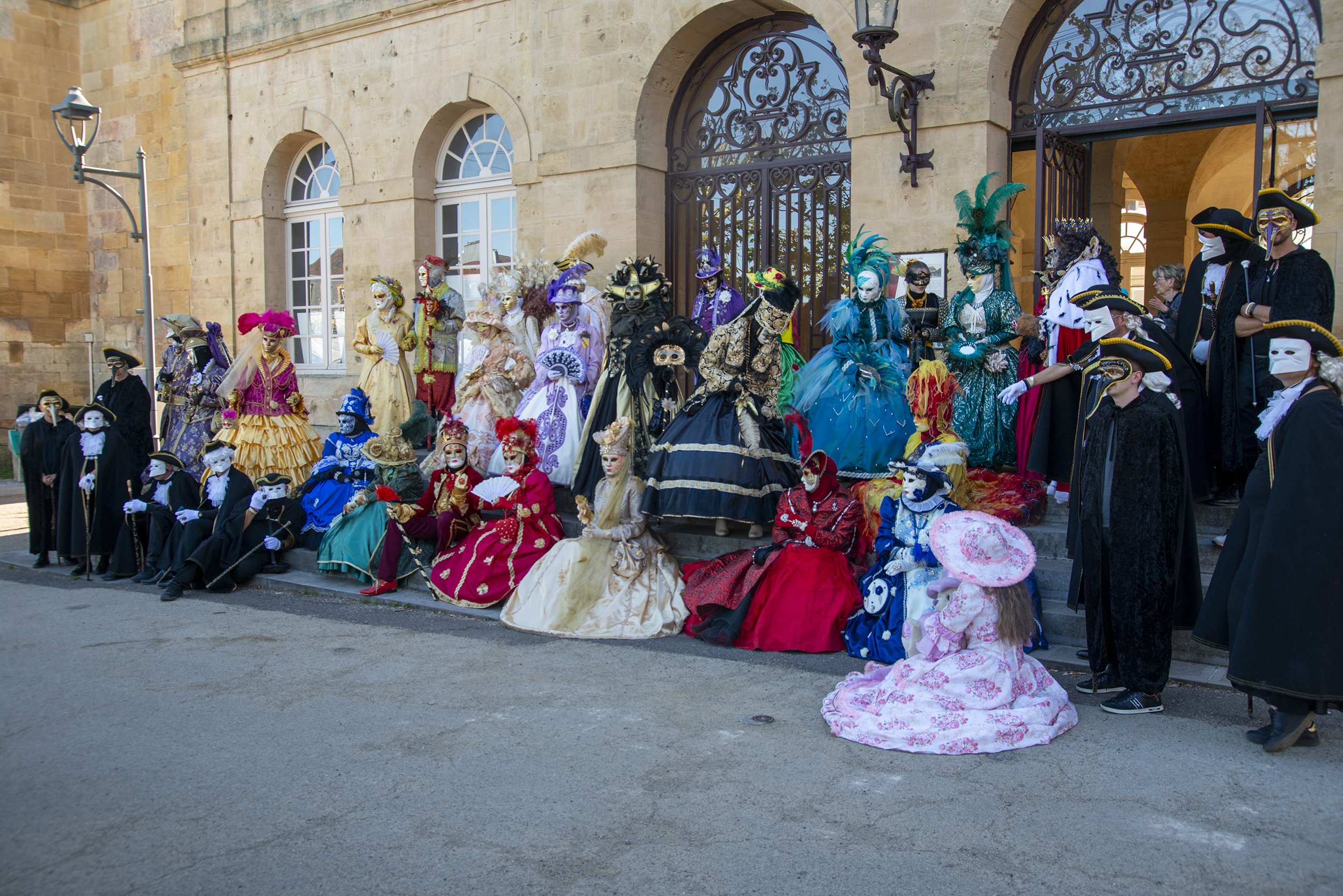 Carnaval Vénitien 2025 : succès sous le Soleil