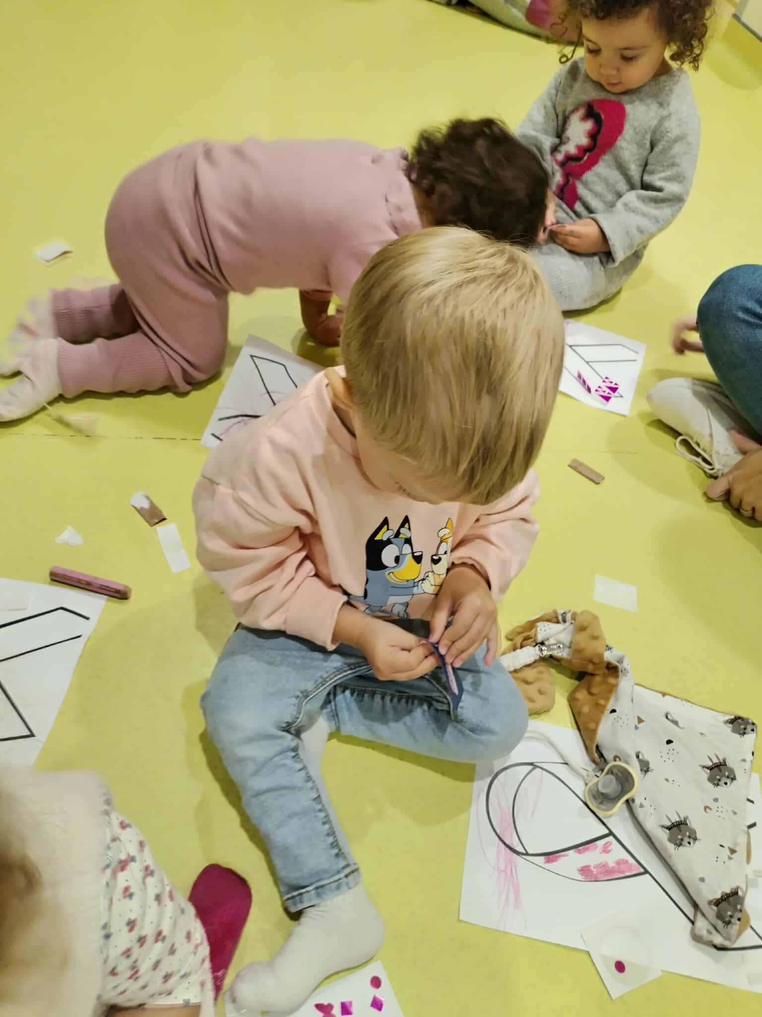 Une journée rose à la Maison de la Petite Enfance